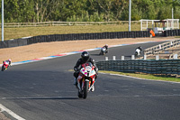 enduro-digital-images;event-digital-images;eventdigitalimages;mallory-park;mallory-park-photographs;mallory-park-trackday;mallory-park-trackday-photographs;no-limits-trackdays;peter-wileman-photography;racing-digital-images;trackday-digital-images;trackday-photos